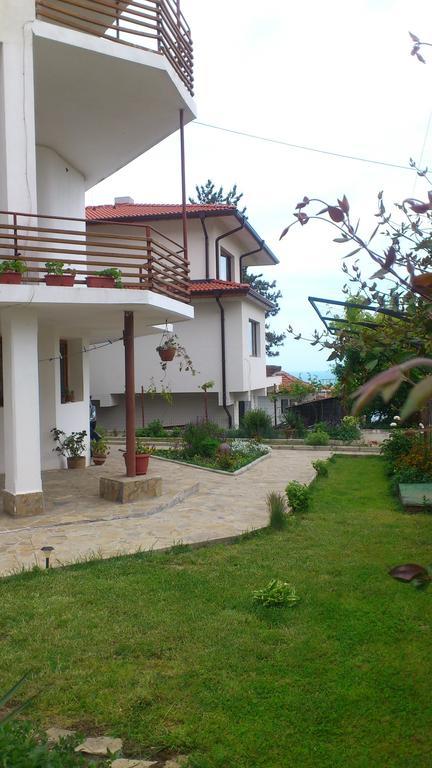 Petrovi Guest House Obzor Dış mekan fotoğraf
